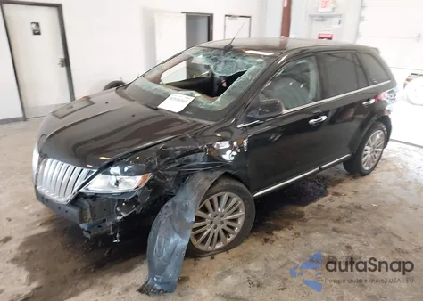 2013 Lincoln Mkx z USA, uszkodzony, nr VIN 2LMDJ8JK1DBL20753
